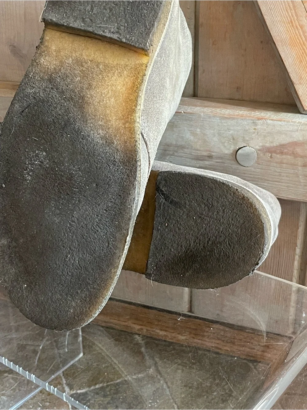 Clarks Men's Suede Chukka Boots in Light Brown